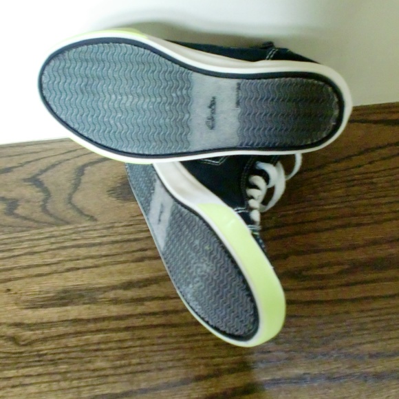 Clark's - Picture 6 of 8